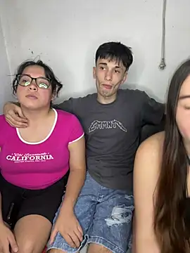 millyalc0ck online show from March 7, 4:41 am