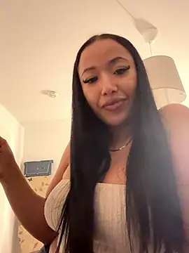 KianaSoraya online show from January 15, 8:56 pm