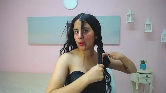 scarlett clyde online show from February 10, 12:15 pm