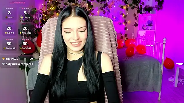 Snapshot of Kelly__Bunny chatting on February 14, 10:26 am Kelly Bunny online show from February 14, 10:26 am