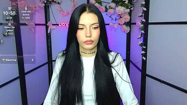Kelly  Bunny online show from June 18, 9:09 pm