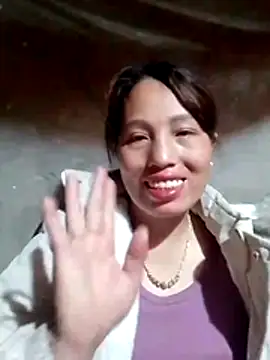 Gummiesu online show from March 2, 8:49 pm