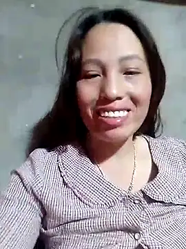 Gummiesu online show from February 16, 8:18 pm