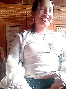 Gummiesu online show from March 20, 8:48 am