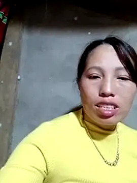 Gummiesu online show from February 24, 8:53 pm