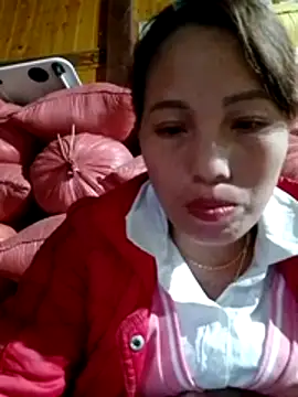 Gummiesu online show from February 8, 9:18 am