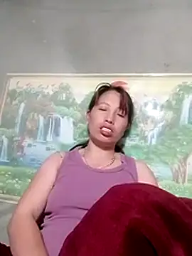 Gummiesu online show from May 5, 8:56 pm