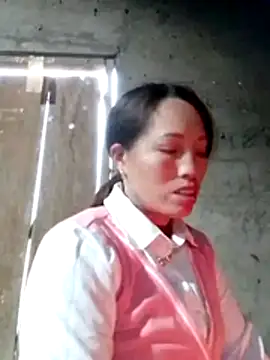 Gummiesu online show from February 3, 1:49 am