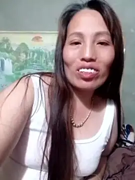 Gummiesu online show from May 7, 12:52 pm