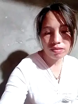 Gummiesu online show from February 22, 8:32 pm