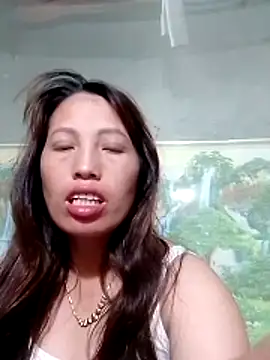 Gummiesu online show from April 27, 8:29 pm