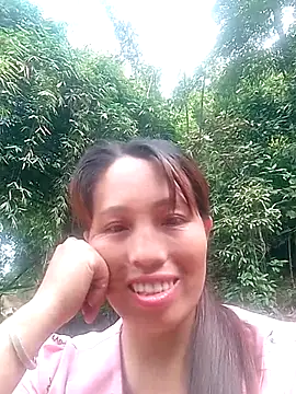 Gummiesu online show from May 17, 1:38 am