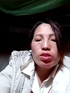 Gummiesu online show from March 11, 7:13 am