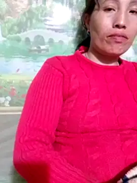 Gummiesu online show from April 19, 2:18 pm