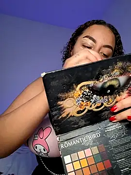 curly girl 31 online show from April 8, 7:59 pm