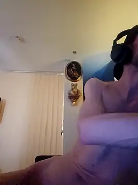 BlnAktivGay online show from April 1, 4:47 am