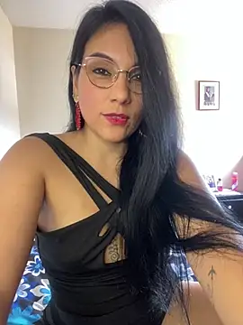 Snapshot of Miaswwe chatting on February 12, 3:34 pm Miaswwe online show from February 12, 3:34 pm