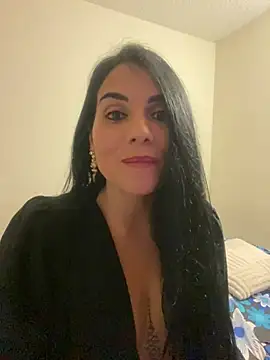 Snapshot of Miaswwe chatting on February 24, 2:34 am Miaswwe online show from February 24, 2:34 am