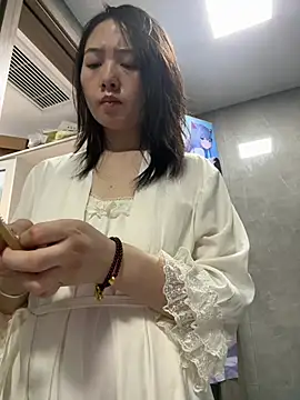 Cheating-wife online show from May 25, 10:03 am