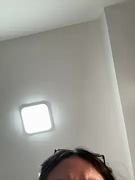 Cheating-wife online show from May 8, 7:23 am