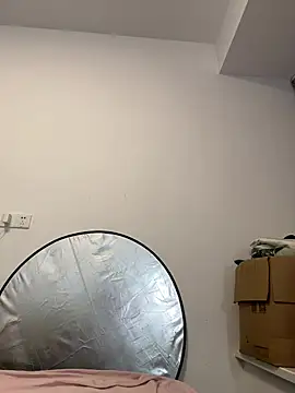 Cheating-wife online show from May 14, 7:38 am