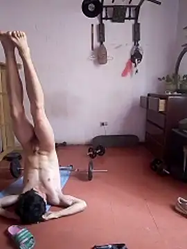 angelguere online show from February 14, 9:48 pm