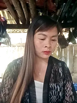 Bling sexy online show from April 11, 7:45 am