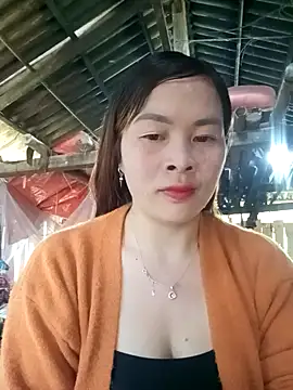 Bling sexy online show from April 6, 1:45 am