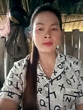 Bling sexy online show from February 18, 1:25 am