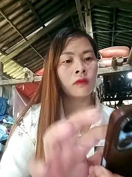 Bling sexy online show from April 7, 8:16 am