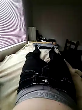 Snapshot of jamesybooy chatting on February 22, 6:09 pm jamesybooy online show from February 22, 6:09 pm