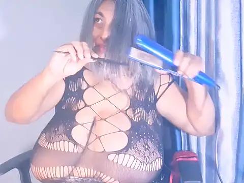 indiansexymomy online show from January 15, 9:34 am