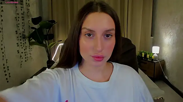 Celine Coello online show from March 19, 4:01 am