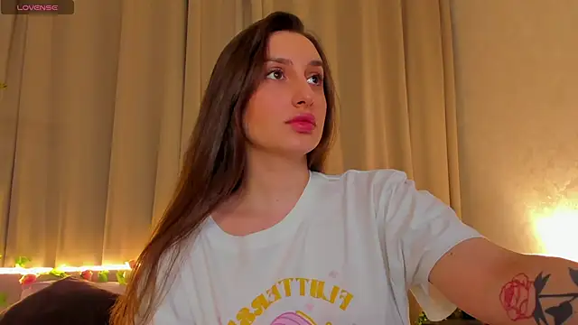 Celine Coello online show from April 19, 12:06 pm