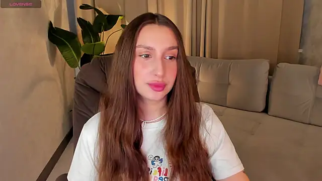 Celine Coello online show from May 8, 12:42 pm
