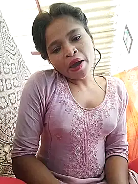 Snapshot of Jyoti_rathor chatting on May 30, 2:18 am Jyoti rathor online show from May 30, 2:18 am