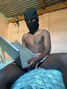 Snapshot of taitaimont chatting on February 16, 10:14 am taitaimont online show from February 16, 10:14 am