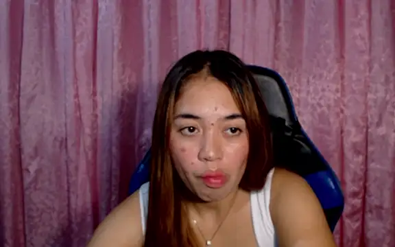 Snapshot of pinay_mayahiga chatting on May 4, 1:58 pm pinay mayahiga online show from May 4, 1:58 pm