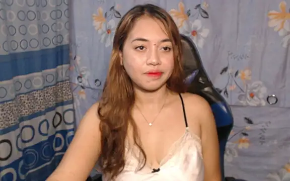 pinay mayahiga online show from March 5, 6:43 am