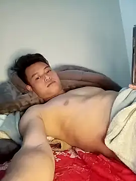 Snapshot of Maycute18 chatting on February 21, 2:08 pm Maycute18 online show from February 21, 2:08 pm