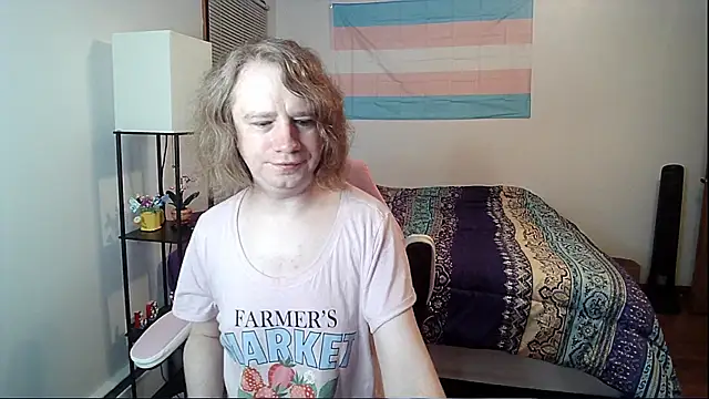 VanFairy526 online show from April 2, 9:27 am