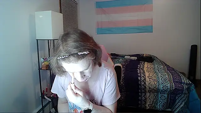 VanFairy526 online show from April 3, 9:49 am