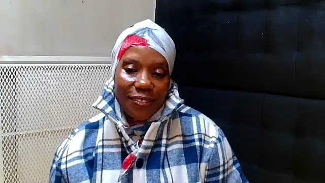 EbonyEmpressMilf online show from June 17, 8:41 pm
