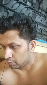 Pravin9562 online show from May 6, 6:34 pm