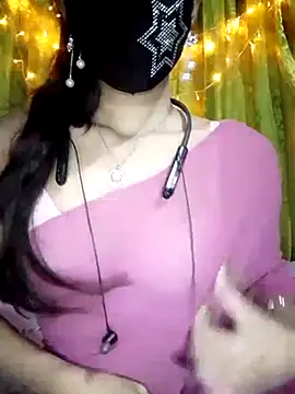 Maliha Chowdhury online show from May 8, 6:12 pm