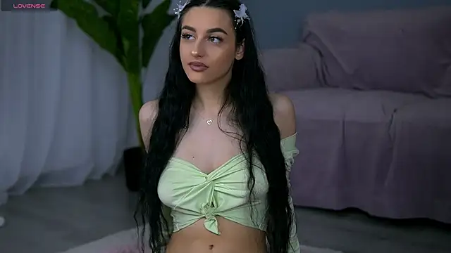 ElaraVixen online show from February 19, 8:06 pm