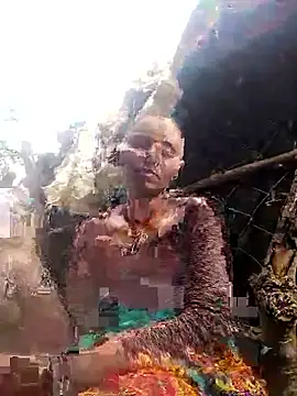 Snapshot of Juli_rathore chatting on February 19, 7:38 am Juli rathore online show from February 19, 7:38 am