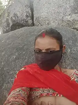 Snapshot of Juli_rathore chatting on May 24, 2:55 am Juli rathore online show from May 24, 2:55 am