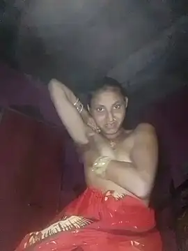 Snapshot of Juli_rathore chatting on February 5, 3:08 pm Juli rathore online show from February 5, 3:08 pm