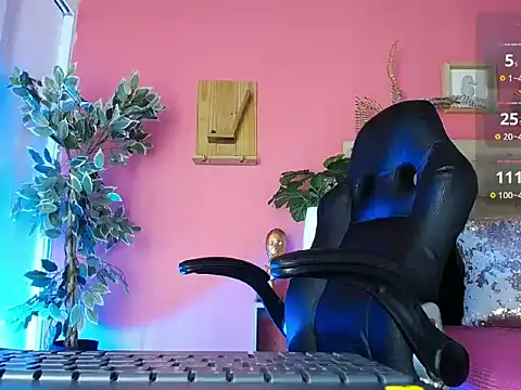 maria Turner1 online show from April 15, 9:59 am